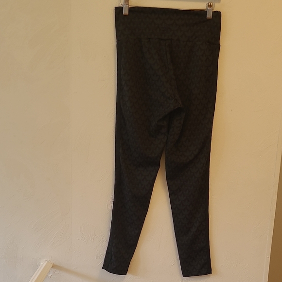 adidas Black Patterned Leggings - Picture 9 of 9